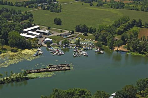 Pirates Cove Marina in Clay, NY, United States - Marina Reviews - Phone Number - Marinas.com