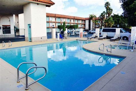 Days Inn by Wyndham Anaheim Near the Park in Anaheim, USA | Holidays ...