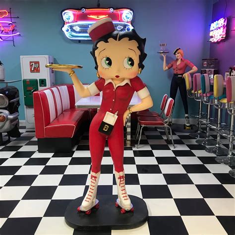 Betty Boop Waitress Large - Statue | Mancave Madness