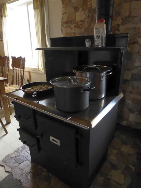 I am happily learning the art of woodstove cookery with our new Baker's Choice wood cookstove ...