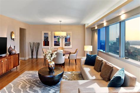 Times Square Hotel Rooms and Suites | The Westin New York at Times Square