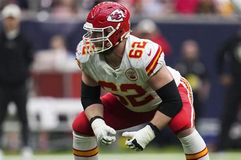 Joe Thuney Injury Update For Chiefs' Super Bowl Matchup