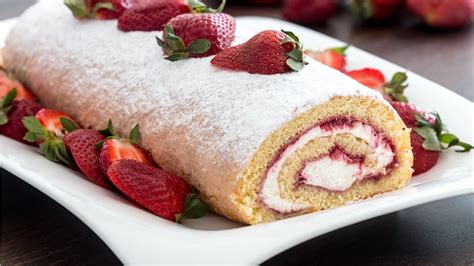 Strawberry Swiss Roll Recipe - YouTube