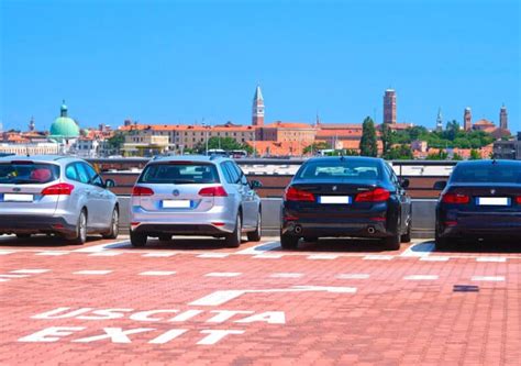 Venice Parking Piazzale Roma - Book and Buy your car park with a Tap.