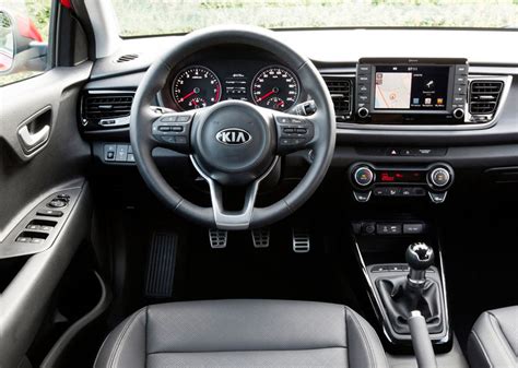 Kia-Rio-2017-Interior-e-painel - QC Veículos