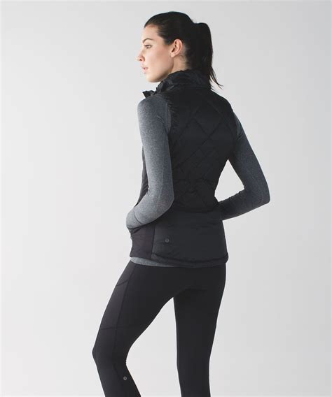 Lululemon Down For A Run Vest - Black - lulu fanatics in 2020 | Running clothes, Womens running ...