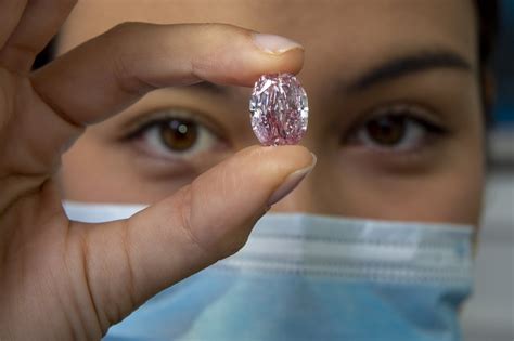 Purple pink diamond sells for $26.6M at auction - UPI.com