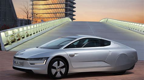 2014 Volkswagen XL1, The 261-MPG Car, Debuts