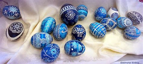 Pisanki – the decorated Easter eggs in Poland | Easter eggs, Easter egg pattern, Easter egg ...