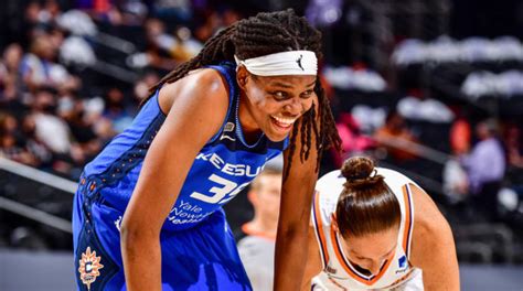 Jonquel Jones, Connecticut Sun are rising - Sports Illustrated