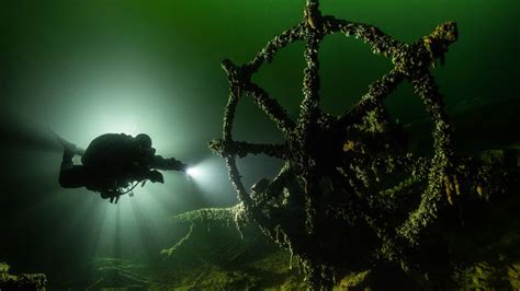 Stunning Photos Capture Eerie Underwater Shipwrecks | Live Science