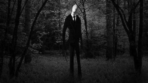 Who Plays Slender Man? The Actor Starring In The New Movie Brings An ...