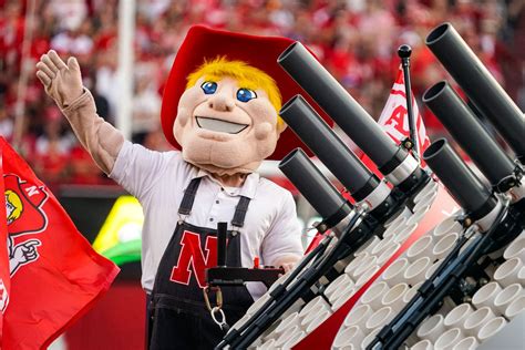 Previewing Week 10: The Nebraska Cornhuskers - The Only Colors