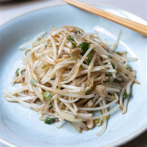 Bean Sprouts Stir Fry - Onolicious Hawaiʻi