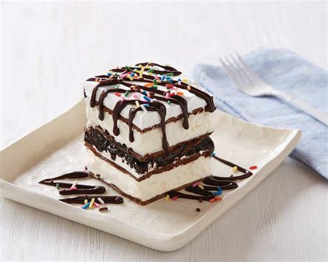 Dark Chocolate Crunch Ice Cream Sandwich Cake Recipe - Food.com