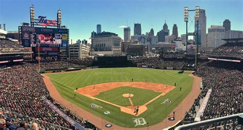 Comerica Park, Detroit Tigers ballpark - Ballparks of Baseball