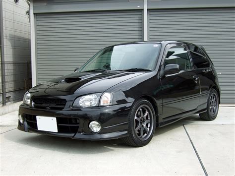 Toyota Starlet Glanza S - reviews, prices, ratings with various photos