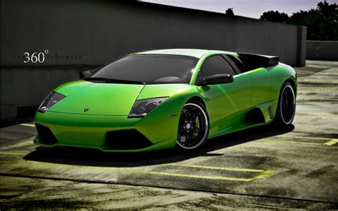 Free-Art-Tech: Green Lamborghini Wallpaper