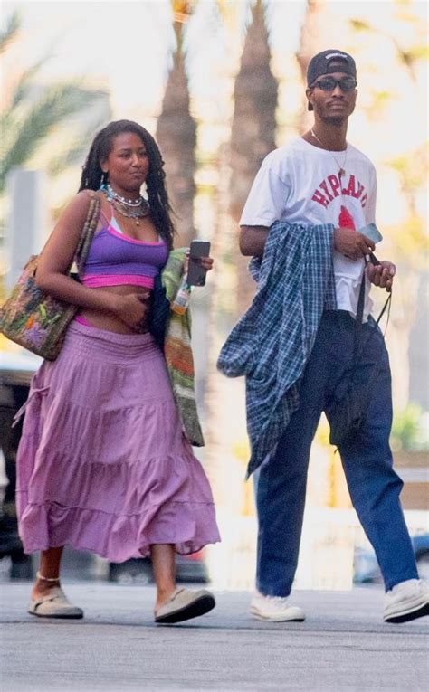 The Untold Truth Of Sasha Obama’s Boyfriend 》 | Sasha obama style, Sasha obama, Boho chic outfits