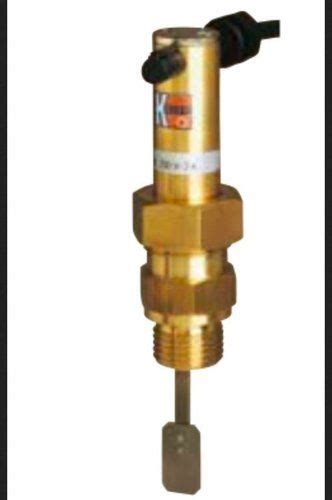 Industrial Flow Switch Operating Temperature: 20 To 80 Celsius (oc) at Best Price in Gandhinagar ...