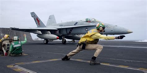 US Navy Testing Electromagnetic Catapults to Help Launch Aircraft from Carriers | eTeknix