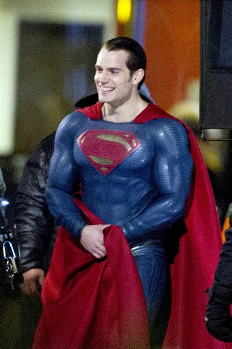 Henry Cavill in tight Superman suit shoot with Amy Adams in Chicago|Lainey Gossip Entertainment ...