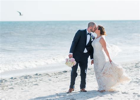 st-james-beach-club-weddings - Susie Linquist Photography