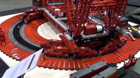 Impressive Lego Technic Crane at Brick Mania Antwerpen