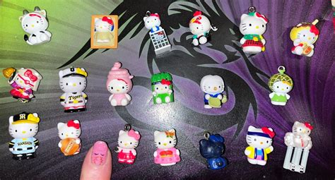 Hello Kitty Vintage Mini Figures - Etsy