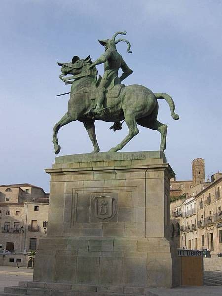 statue of Francisco Pizarro, conqueror of Peru, Trujillo | Équestre