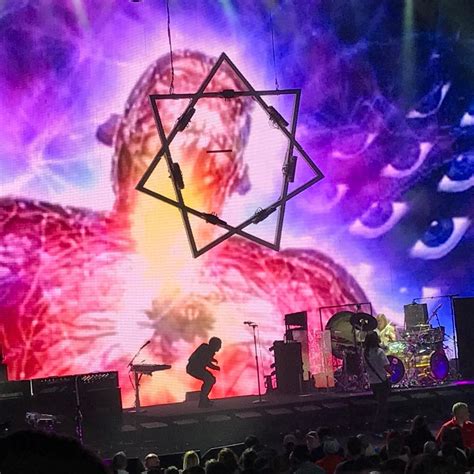 watch Tool play "The Pot" for the first time in five years