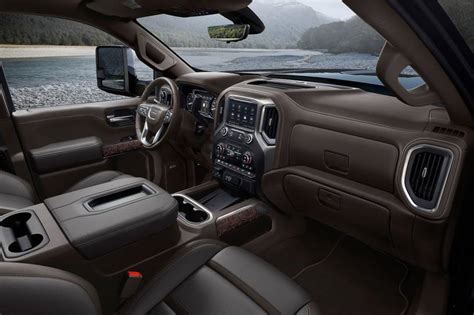 2023 GMC Sierra 2500HD Pictures - 110 Photos | Edmunds