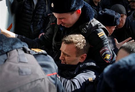 Aleksei Navalny, Top Putin Critic, Arrested as Protests Flare in Russia - The New York Times