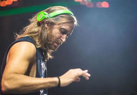 David Guetta Height, Weight, Age, Girlfriend, Family, Facts, Biography