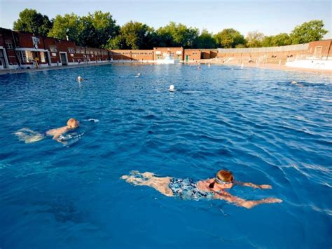 London's Best Swimming Pools | 27 London Pools and Lidos For Super Swimmers