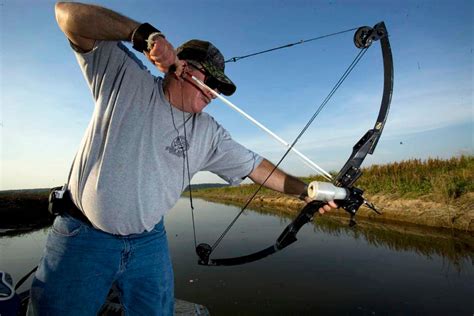 Bowfishing | Missouri Department of Conservation