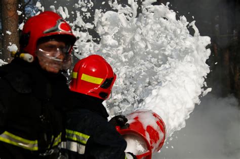 Foam Fire Extinguishers in Australia [Fire Protection Guide] - Australian Essential Services ...