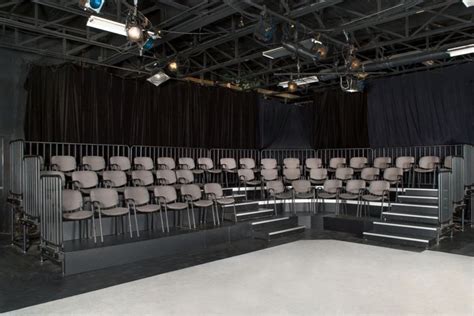 The Benefits of Having a Black Box Theatre - StageRight Performance