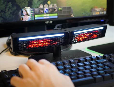 10 Must-have gaming accessories you need to see (gaming tech 2019)