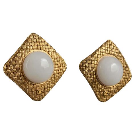 CHANEL Earrings Vintage 1980s Clip On at 1stDibs