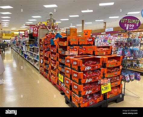 Springfield, IL/USA-10/2/20: The Halloween candy and toy aisle at a Schnucks grocery store in ...