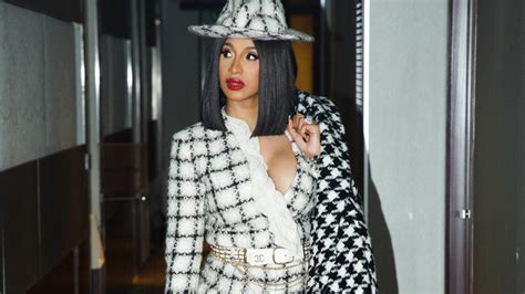 Cardi B just got philosophical about Instagram's bullying problem - ICON