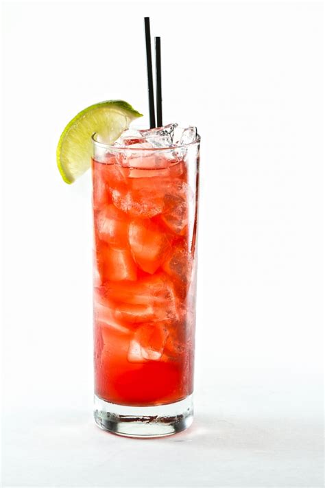 Cape Cod cocktail: the original cocktail recipe with vodka and ...