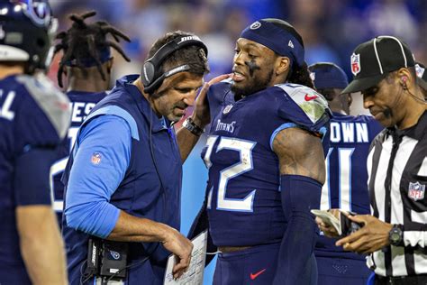 Derrick Henry Reacts To The Titans Firing Coach Mike Vrabel