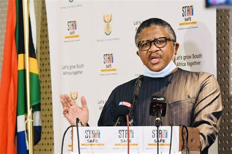 'Go f*** yourself': Fikile Mbalula gets sweary in his latest Twitter ...