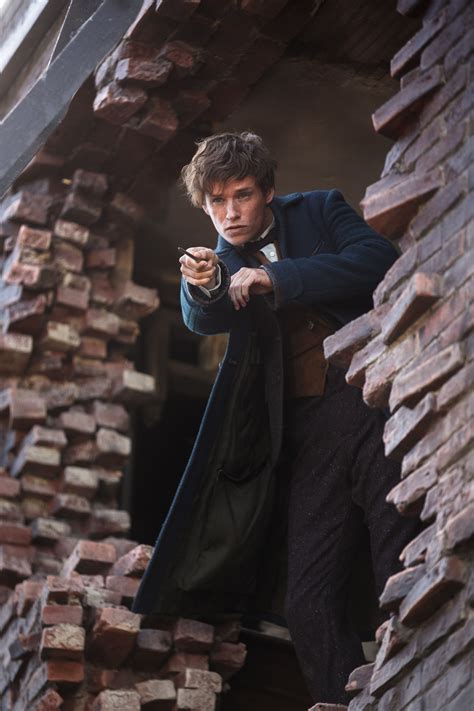 Fantastic Beasts: Eddie Redmayne on Meeting J.K. Rowling | Collider