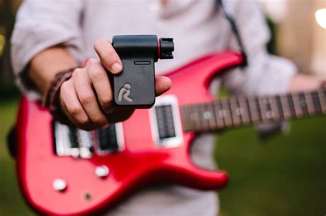 Roadie RD100 Smart Automatic App-Controlled Guitar Tuner