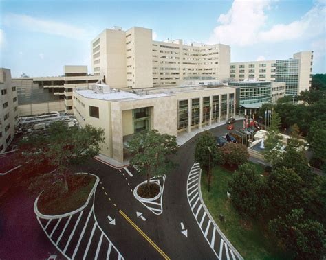 Ochsner Medical Center | Bernhard