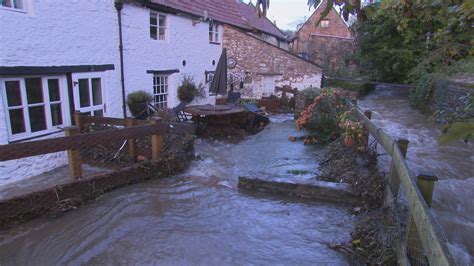 Clean-up operation underway in Croscombe after homes affected by flooding | ITV News West Country