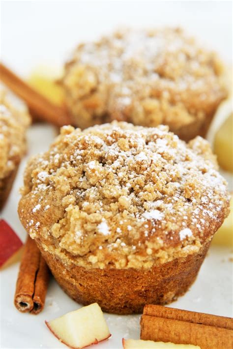 Apple Cinnamon Crumb Muffins - The Tasty Bite